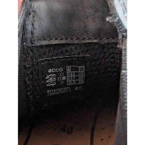 Ecco Women's Track 25 Chelsea Black Leather Boots - Size 40 - 9/9.5 - Picture 10 of 10